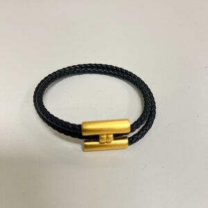 HERMES Tournis Tresse Bracelet - Noir Leather With Gold "H" -Shaped Clasp